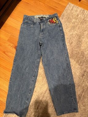 High-Rise Wide Leg Jeans in Blue with Flame Patch